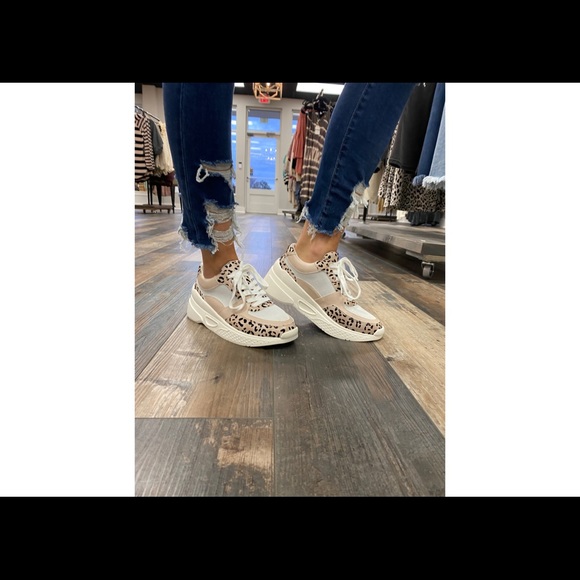 Coconuts by Matisse Shoes - New Matisse Sneaky Sneaker Sz 6-9 Coconuts by Matisse Shoes - New Matisse Sneaky Sneaker Sz 6-9